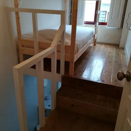 Albergue Iporto Suites Porto