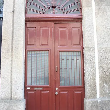 Iporto Suites Hostal