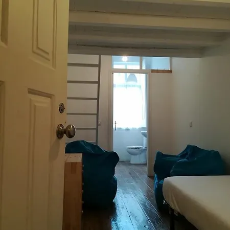 Хостел Iporto Suites